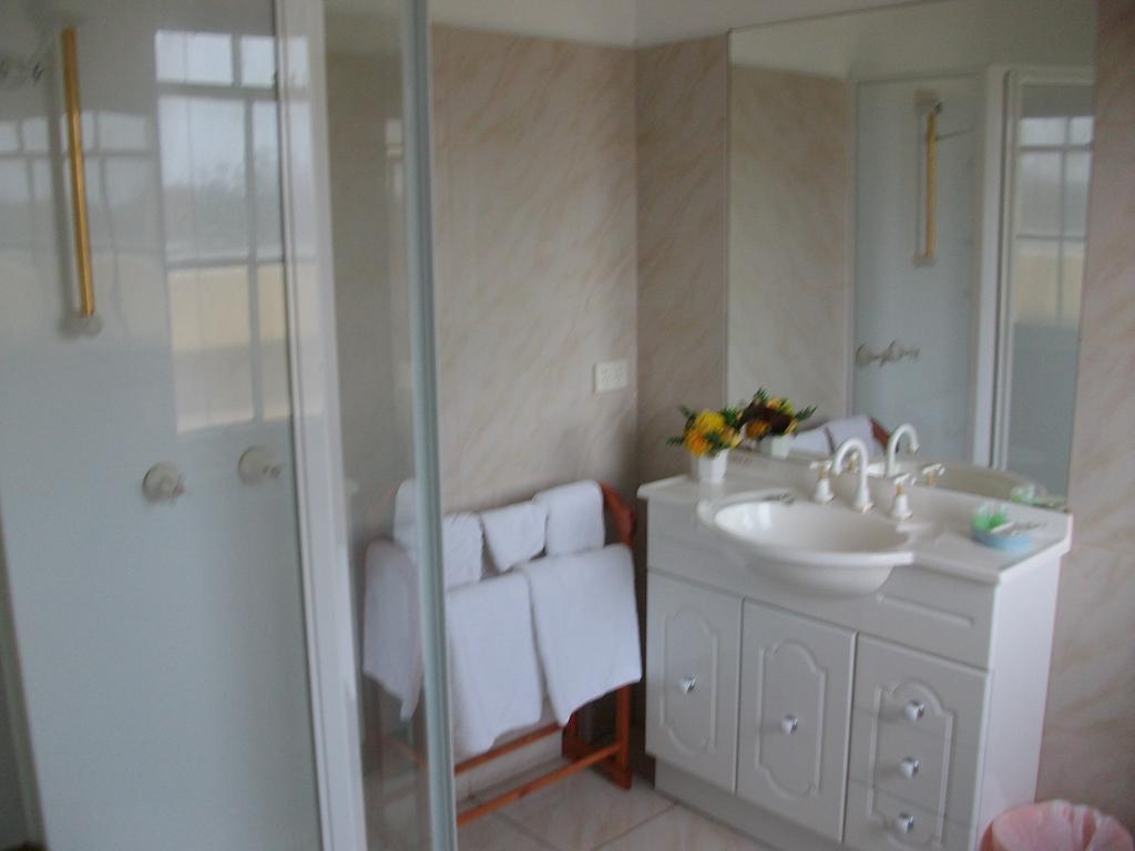 Stella'S Dromana Hotel Phòng bức ảnh